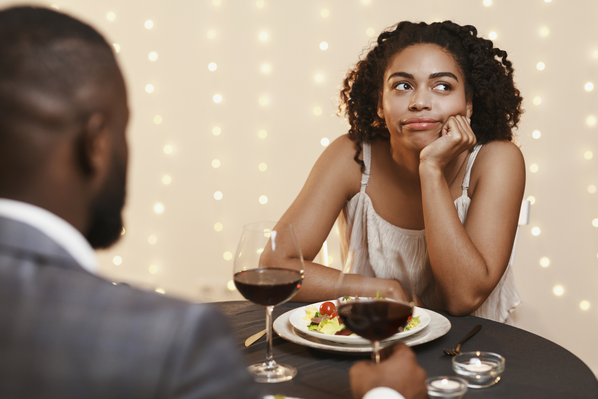 Do you feel emotionally distant or emotionally detached from your date?