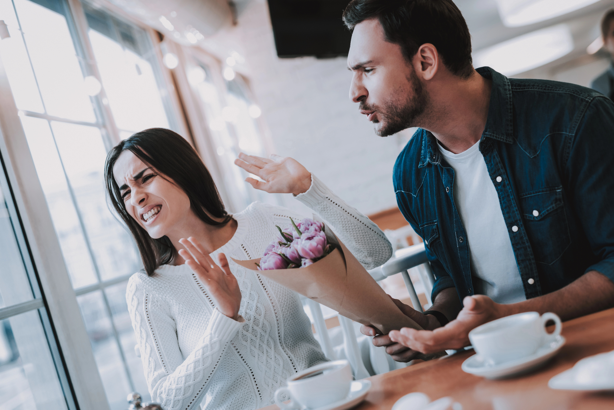 Don't get stuck in a pattern of unhealthy relationships. Discover how healthy relationships function.